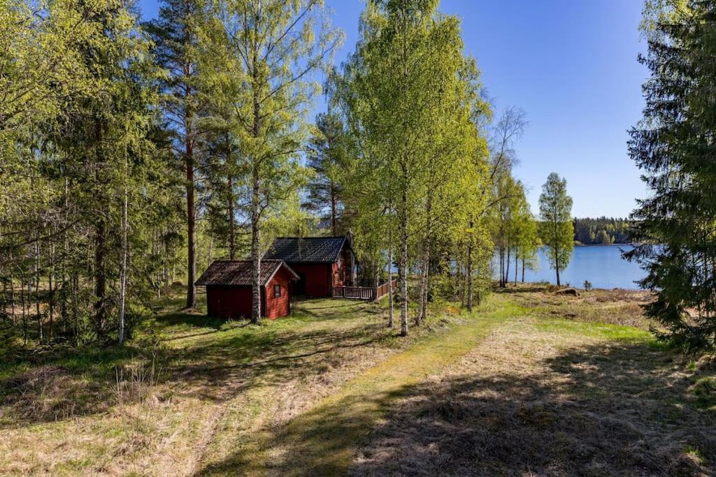 Cozy Cottage By The Lake, Charlottenberg Åmotfors 외부 사진