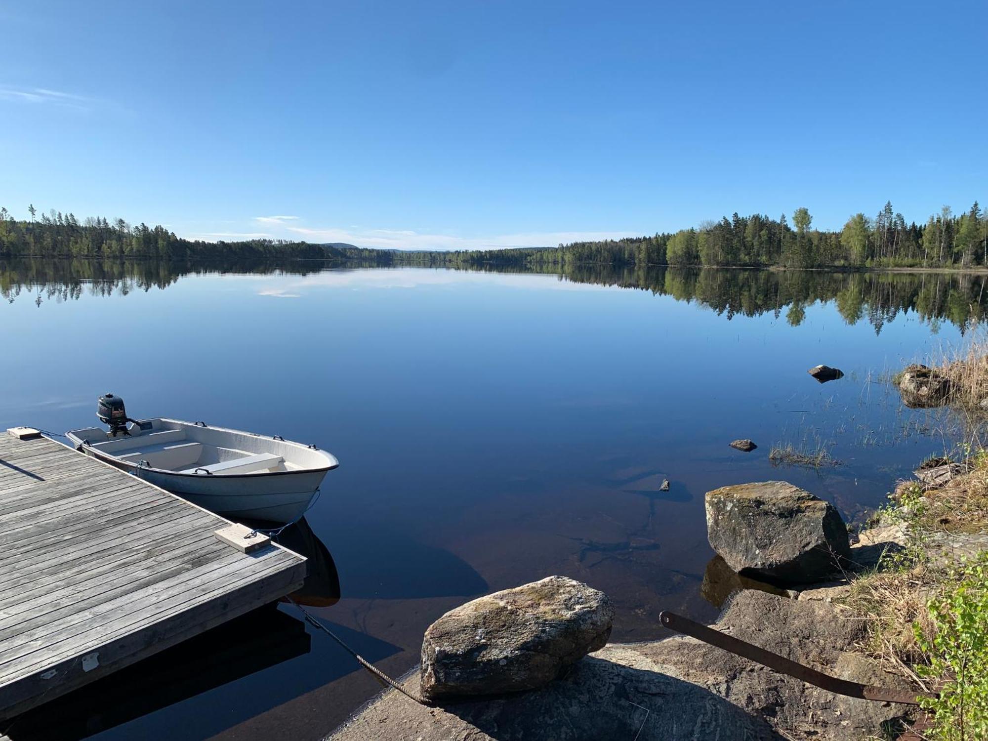 Cozy Cottage By The Lake, Charlottenberg Åmotfors 외부 사진